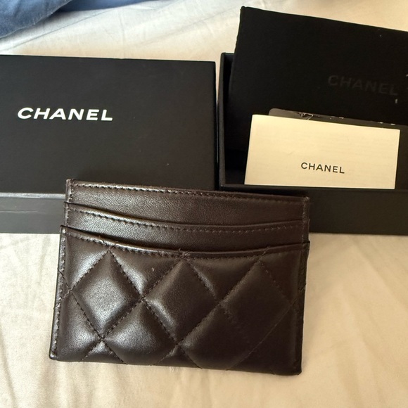 Lambskin Quilted Card Holder Black - Picture 3 of 5